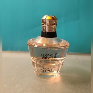 Shirley May Deluxe - Flower Power Fragrance